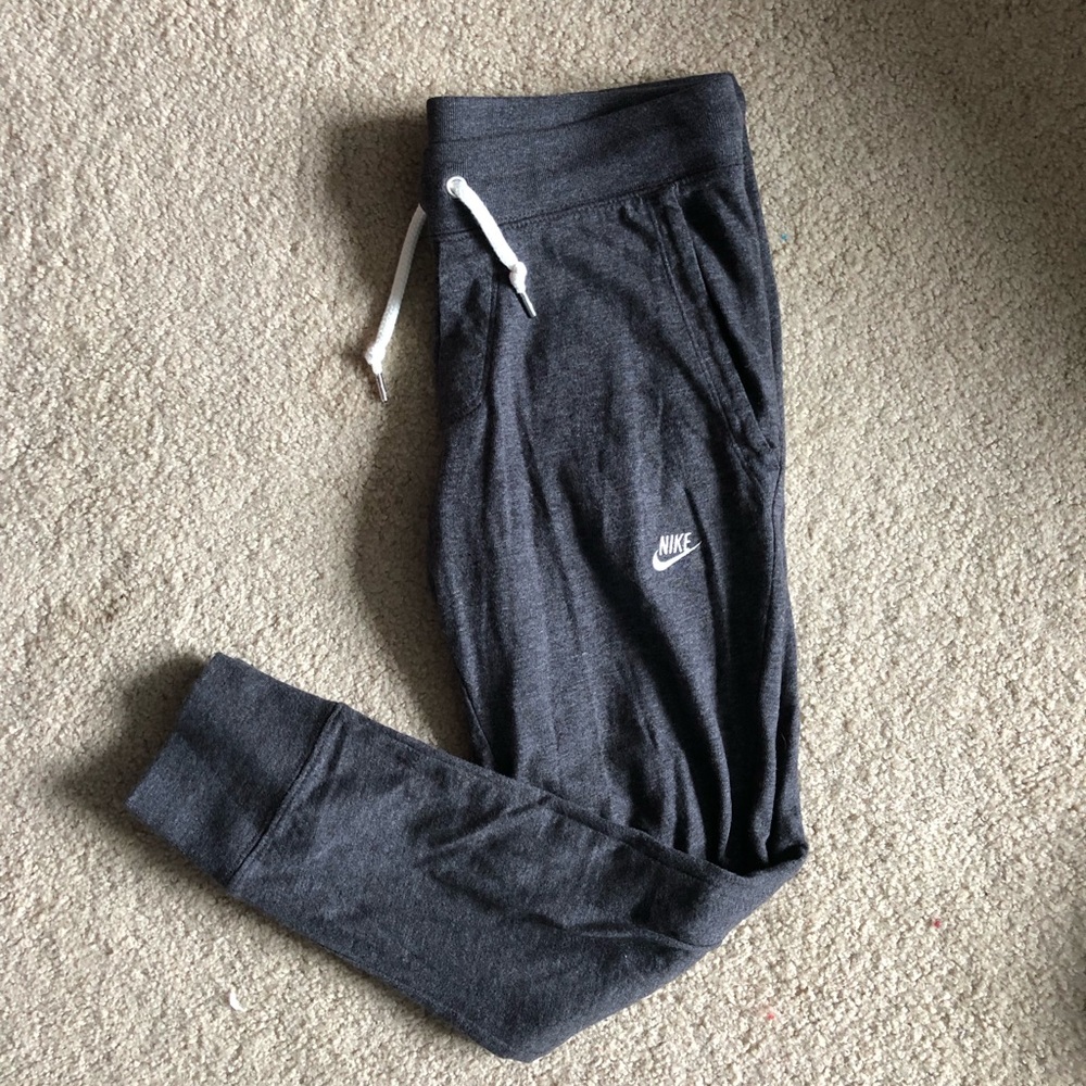 Charcoal Gray Nike Joggers (XS)